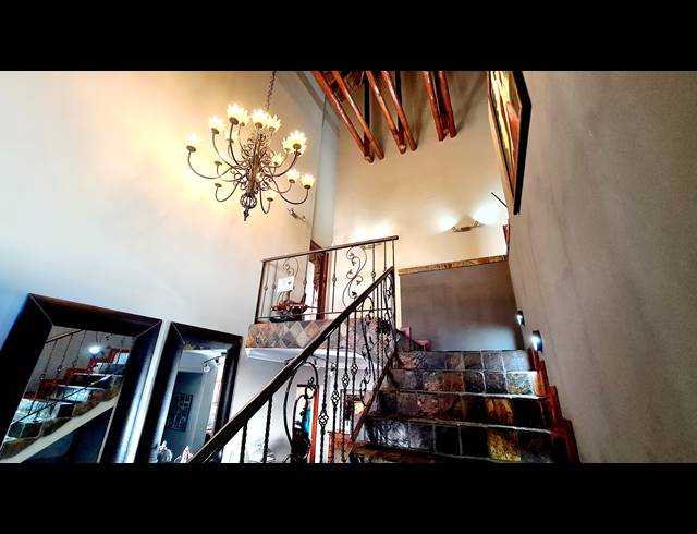 4 BEDROOM HOUSE FOR SALE IN LEEUWFONTEIN ESTATE